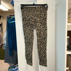 New Britt’s Knits Women's Fleece Lined Mid-Rise Warm Stretch Leggings. Size L